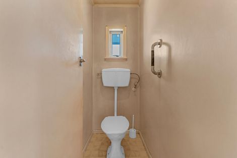 Photo of property in 1/10 Grove Road, Papakura, 2110