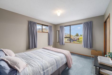 Photo of property in 8 Langham Place, Redwood, Christchurch, 8051