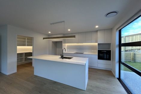 Photo of property in 6 Friesian Close, Jacks Point, 9371