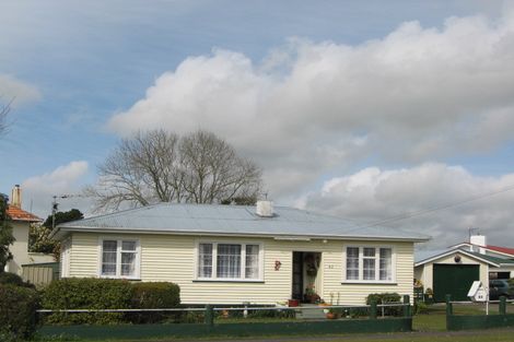 Photo of property in 43 Celia Street, Stratford, 4332