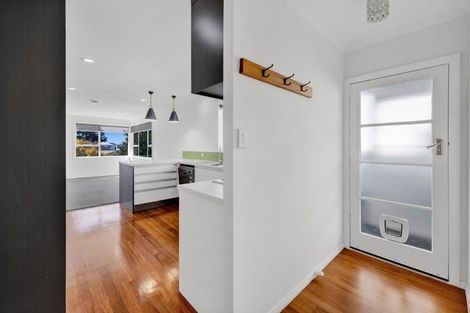 Photo of property in 3a Waimea Street, Westown, New Plymouth, 4310
