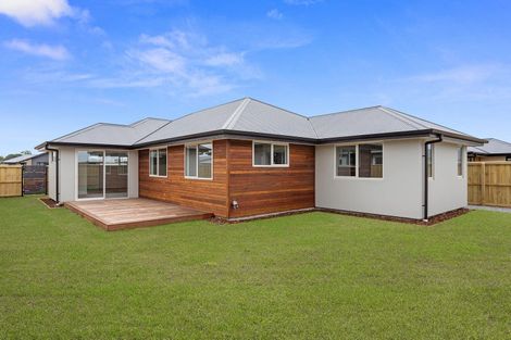 Photo of property in 52 Skibbereen Drive, Halswell, Christchurch, 8025