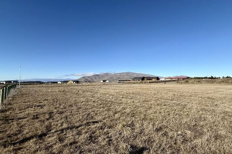 Photo of property in 2 Jocks Terrace, Twizel, 7901