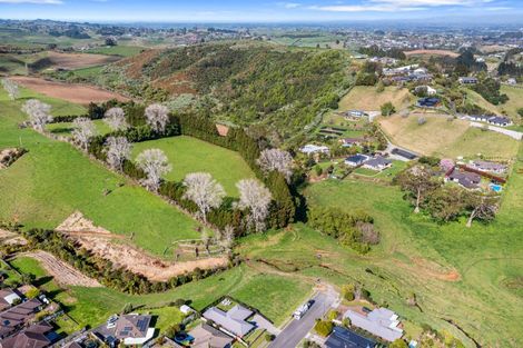 Photo of property in 24 Eagle Street, Welcome Bay, Tauranga, 3112