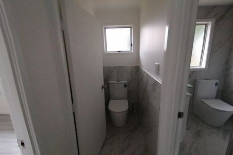 Photo of property in 2/7 Ririno Place, Manurewa, Auckland, 2102