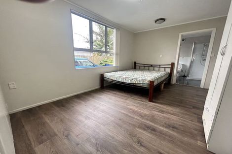 Photo of property in 234 Lake Road, Hauraki, Auckland, 0622