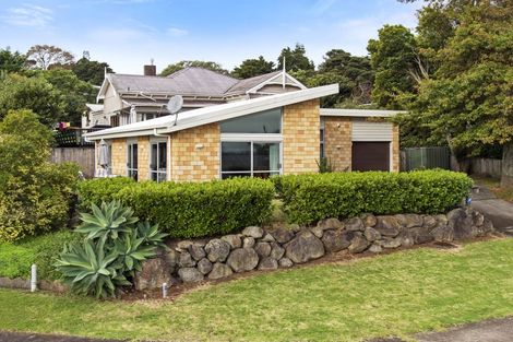 Photo of property in 4a Barberton Terrace, Red Hill, Papakura, 2110