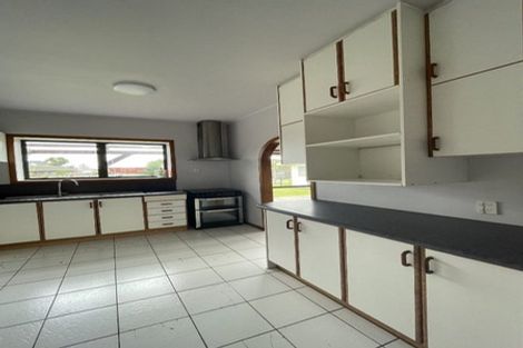 Photo of property in 36 Oakley Avenue, Waterview, Auckland, 1026