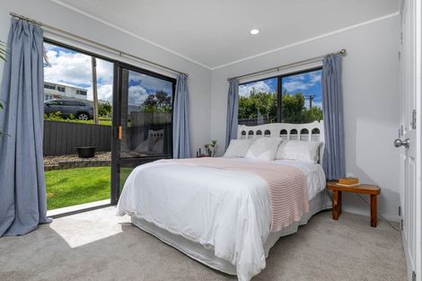 Photo of property in 15 East Avenue, Manly, Whangaparaoa, 0930