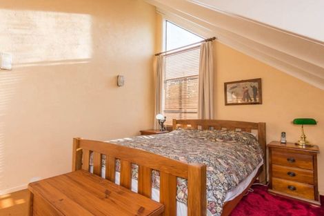 Photo of property in 20 Barrys Road, Glendene, Auckland, 0602