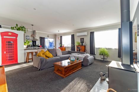 Photo of property in 10 Studholme Street, Waimate, 7924