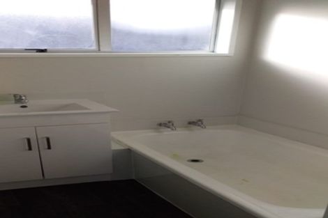 Photo of property in 2/17 Bonar Place, Woolston, Christchurch, 8062