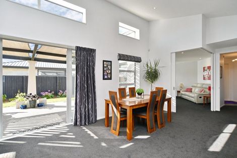 Photo of property in 9 Churchill Drive, Rangiora, 7400