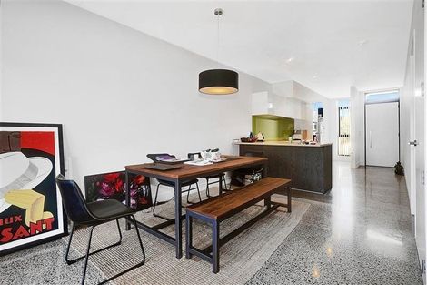 Photo of property in 25 Isitt Road, Hobsonville, Auckland, 0616