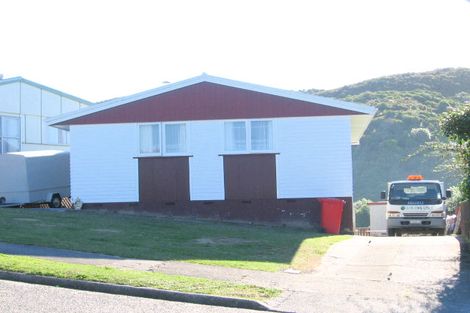 Photo of property in 48 Takapuwahia Drive, Takapuwahia, Porirua, 5022