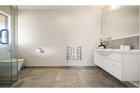 Photo of property in 4 Mollymawk Place, Woolston, Christchurch, 8023