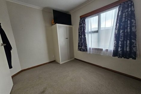 Photo of property in 9 Derby Street, Levin, 5510