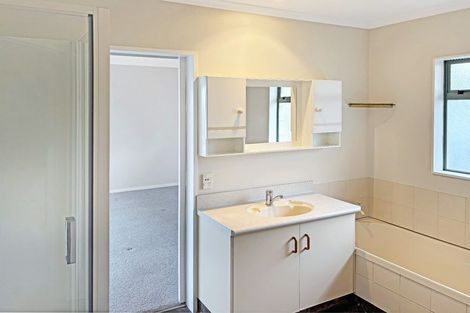 Photo of property in 2/89 Churchill Drive, Taradale, Napier, 4112