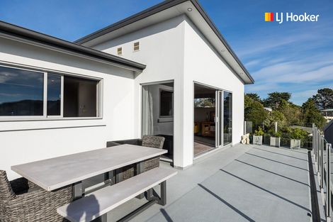 Photo of property in 333 Highcliff Road, Highcliff, Dunedin, 9013