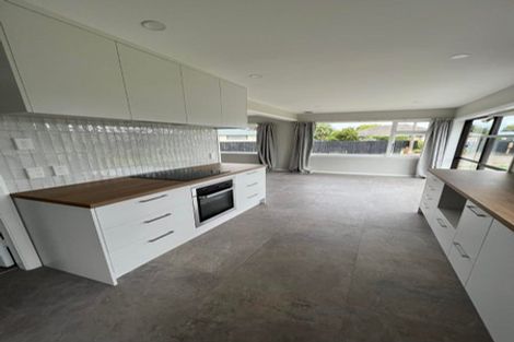 Photo of property in 17 Erin Crescent, Mairehau, Christchurch, 8013