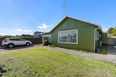 Photo of property in 178 Park Avenue, Waitarere Beach, Levin, 5510