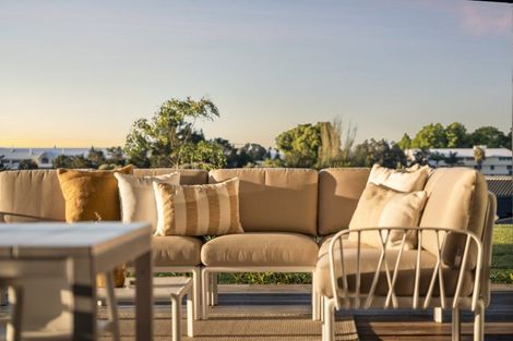 Photo of property in 1 Waimanu Lane, Bethlehem, Tauranga, 3110