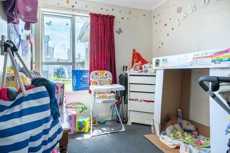 Photo of property in 65 Bradshaw Street, South Dunedin, Dunedin, 9012