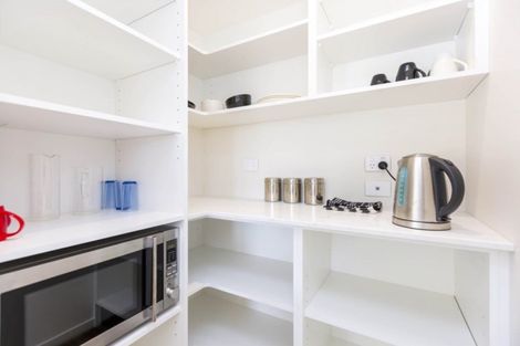 Photo of property in 2 Hopkirk Avenue, Wallaceville, Upper Hutt, 5018