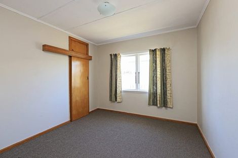 Photo of property in 38 Hillary Crescent, Maraenui, Napier, 4110