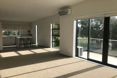 Photo of property in 4/3 Woolfield Road, Papatoetoe, Auckland, 2025