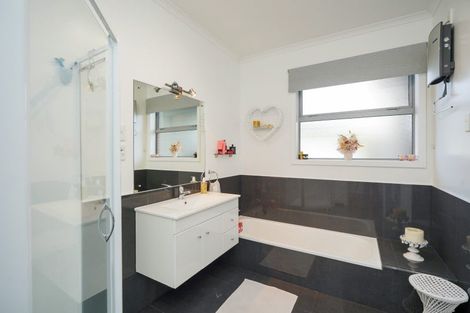 Photo of property in 19 Helmsdale Street, Waverley, Invercargill, 9810