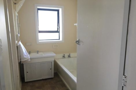 Photo of property in 114 Maidstone Road, Ilam, Christchurch, 8041