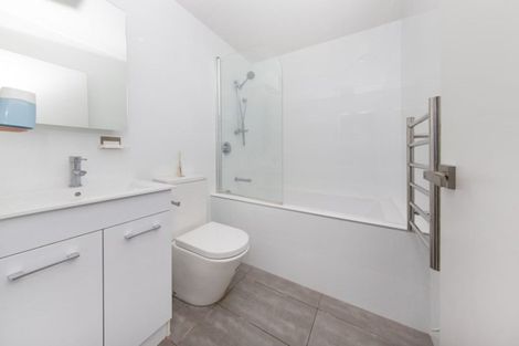 Photo of property in 26 Akeake Lane, Manurewa, Auckland, 2102