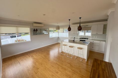 Photo of property in 20 Glendene Avenue, Glendene, Auckland, 0602