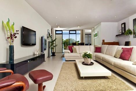 Photo of property in 58/45 Stanley Road, Stanley Point, Auckland, 0624