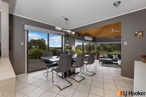 Photo of property in 180 Carnoustie Drive, Wattle Downs, Auckland, 2103