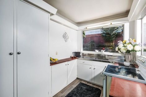 Photo of property in 4/1 Manuka Road, Bayview, Auckland, 0629