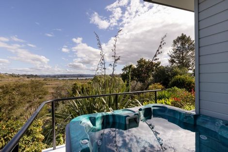 Photo of property in 58 Hall Road, Matua, Tauranga, 3110