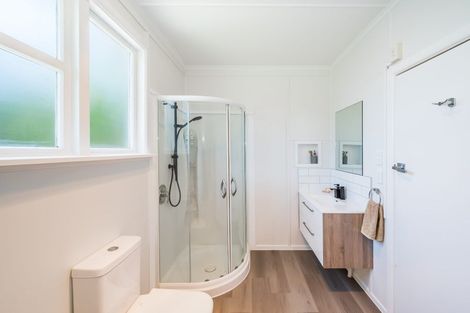 Photo of property in 3 Moa Road, Raumati Beach, Paraparaumu, 5032