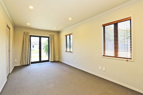 Photo of property in 3 Mcnaughton Place, Onekawa, Napier, 4110