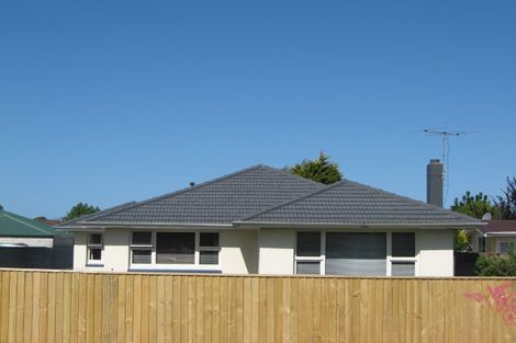 Photo of property in 308 Main North Road, Redwood, Christchurch, 8051