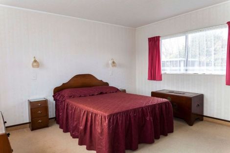 Photo of property in 44 Allardice Street, Dannevirke, 4930