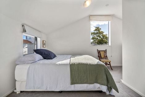 Photo of property in 2b Church Street, Devonport, Auckland, 0624