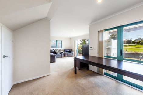 Photo of property in 19 Midshipman Court, Gulf Harbour, Whangaparaoa, 0930