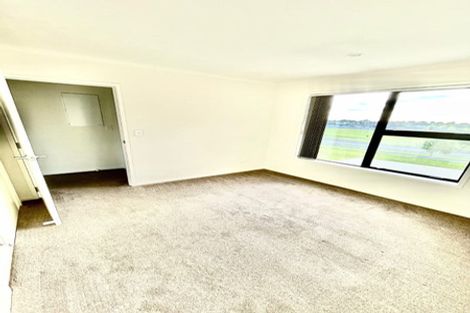 Photo of property in 12 Fermi Lane, Papakura, 2110