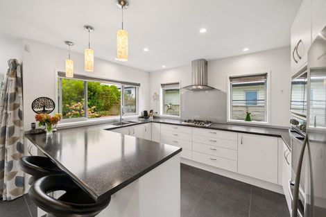 Photo of property in 7 Marlborough Street, Silverstream, Upper Hutt, 5019