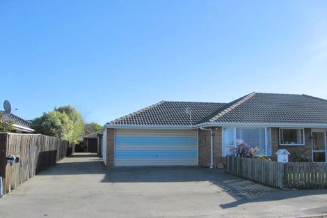 Photo of property in 1/69 Tyrone Street, Belfast, Christchurch, 8051