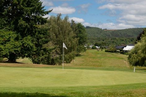 Photo of property in 1 Seagers Close, Kinloch, Taupo, 3377