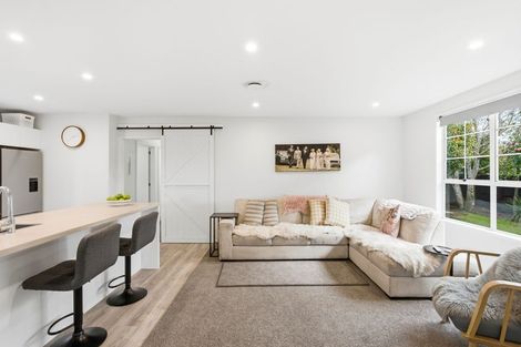 Photo of property in 7 Calbreath Place, Russley, Christchurch, 8042