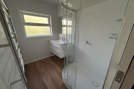 Photo of property in 32 Kiwi Road, Raumati Beach, Paraparaumu, 5032